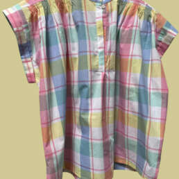 chemise-madras-rose-face