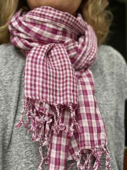 foulard-nagar-magenta-portée